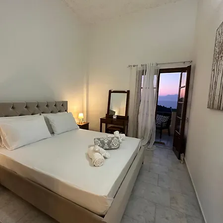 Vakantiehuis Northern Pearl Karousádes