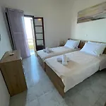 Northern Pearl בית נופש Karousádes